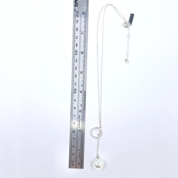 NWOT INC International Concepts Faux Pearl Pull through Silver Tone 16” Necklace - Picture 7 of 7